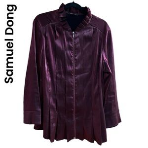 Samuel Dong Pleated Jacket in Metallic Maroon with Pleated Collar - Large
